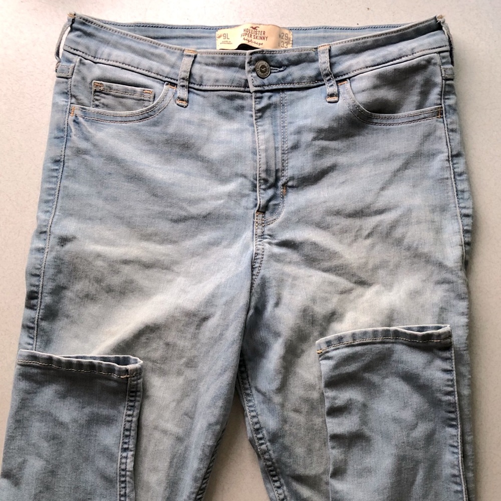 Hollister Super Skinny Jeans